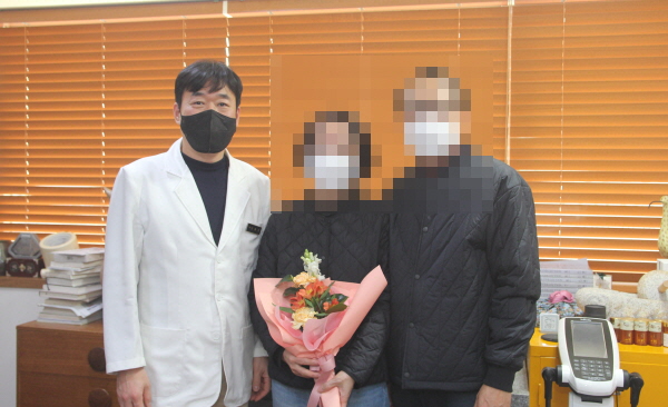 [꾸미기][꾸미기]졸업230307_IMG_9736